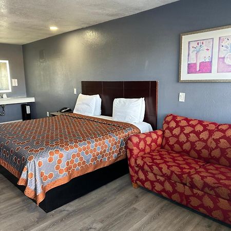 Fireside Inn By The Beach Boardwalk & Bowling 산타크루즈 외부 사진